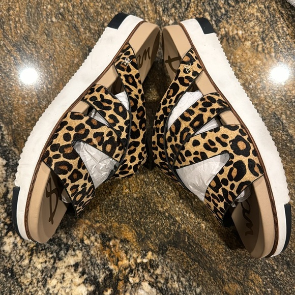 Sam Edelman Woman's size 8 leopard print 1.5" heel, straps are faux leopard skin - Picture 3 of 6